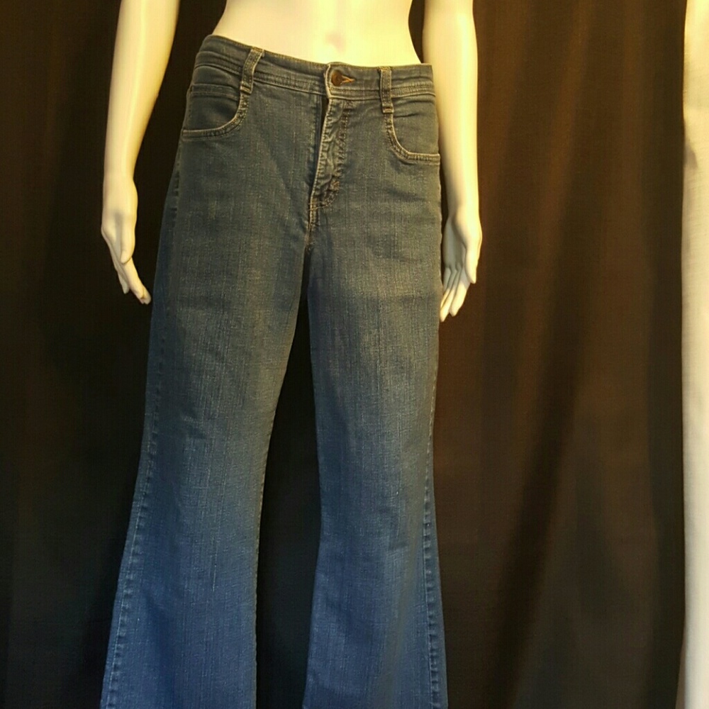 Gloria Vanderbilt blue jeans size 12 short